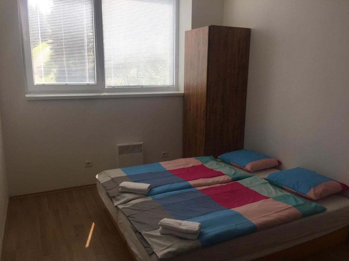 Hotel Mustek 利贝雷茨 外观 照片